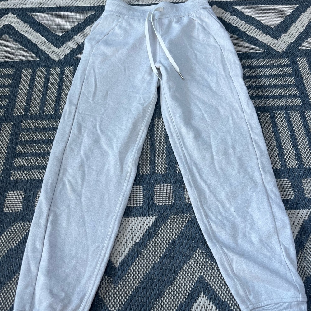 Lululemon scuba sweatpants sparkly white